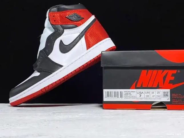 Cheap Husky Toe Jordan Air Retro High 1 CD0461-016 Satin Black 0507